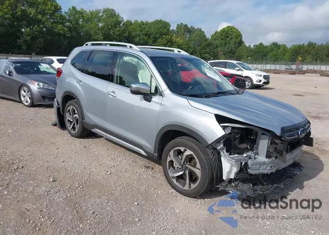 2022 Subaru Forester Touring из США, поврежденный, VIN JF2SKARC5NH441283